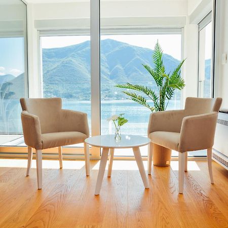 Sea View Apartment For 4 Котор Экстерьер фото
