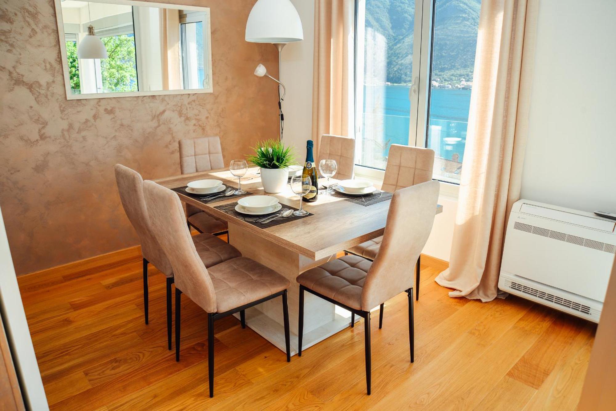 Sea View Apartment For 4 Котор Экстерьер фото