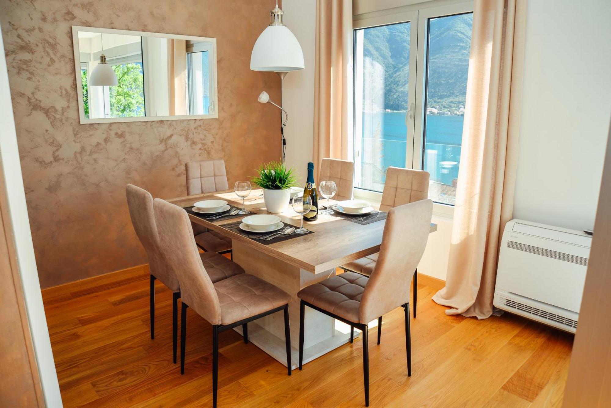 Sea View Apartment For 4 Котор Экстерьер фото